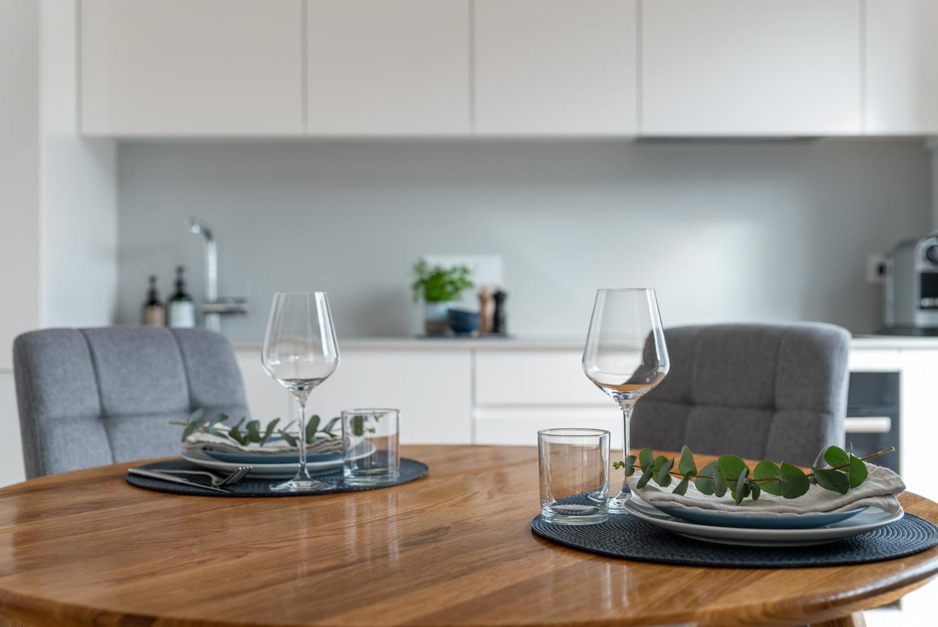 D33 Vilnius - Brand New Luxury Apartment With Terrace, Garden, Ac And Parking エクステリア 写真