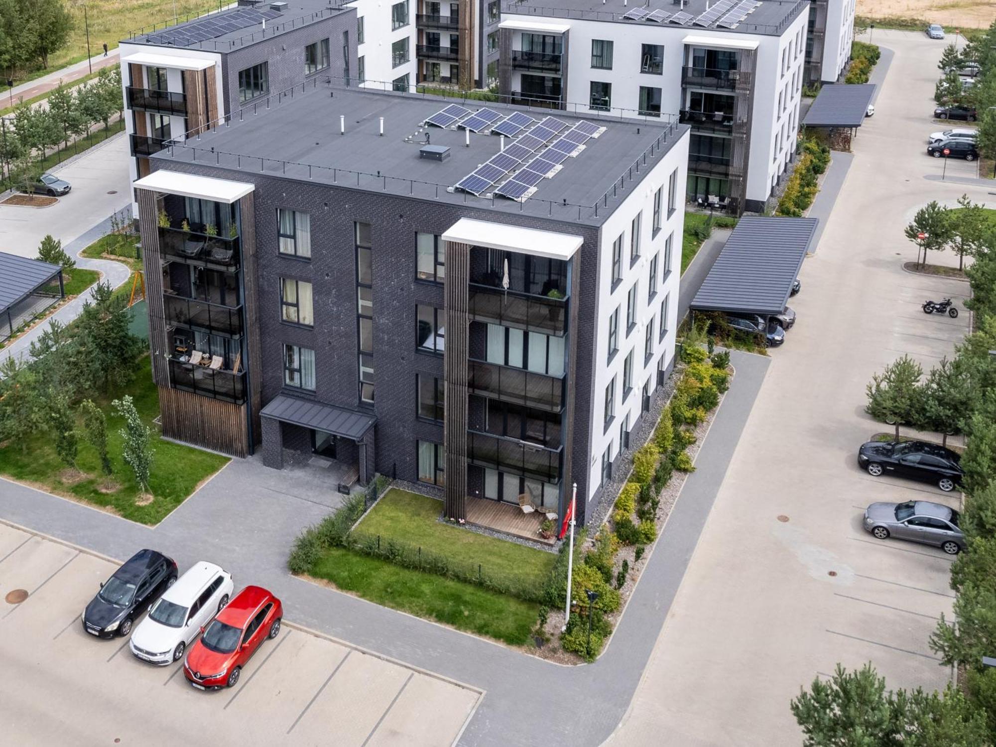 D33 Vilnius - Brand New Luxury Apartment With Terrace, Garden, Ac And Parking エクステリア 写真