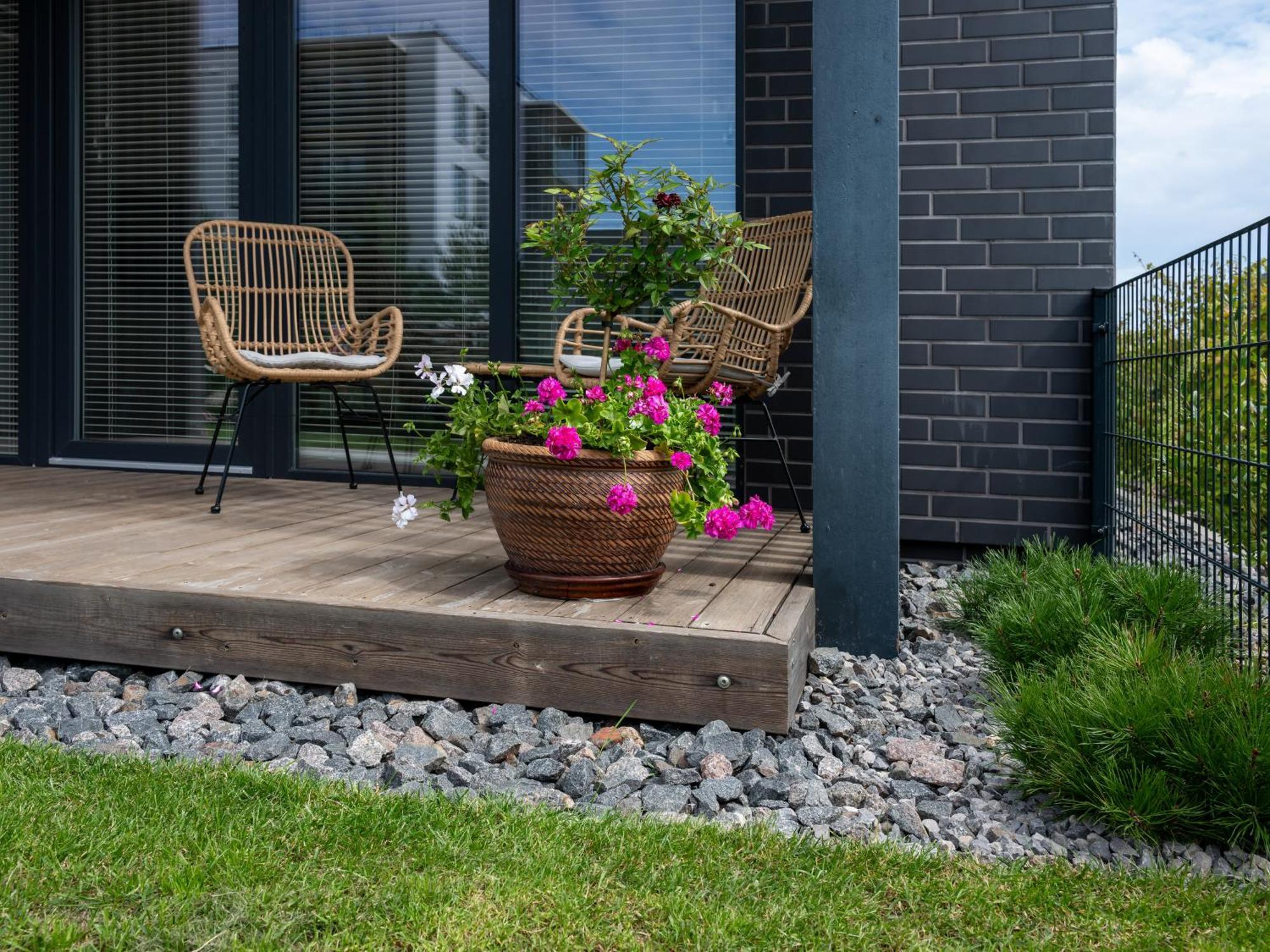 D33 Vilnius - Brand New Luxury Apartment With Terrace, Garden, Ac And Parking エクステリア 写真